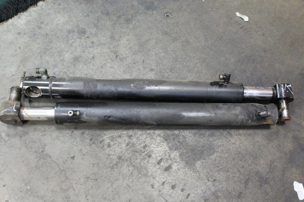 2018 Caterpillar 246d Cat Skid Steer Hydraulic Cylinder Lift Rear L/R Oem - Gold River Motorsports