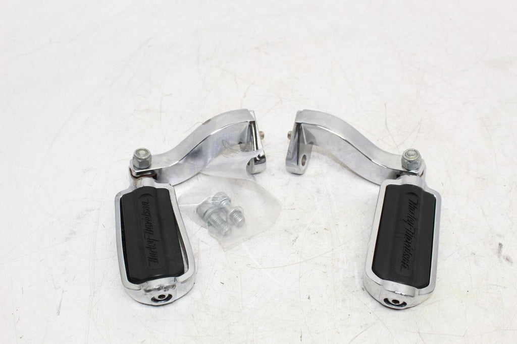 2004 Harley-Davidson Road Glide Efi Fltri Rear Passenger Foot Step Peg Chrome - Gold River Motorsports