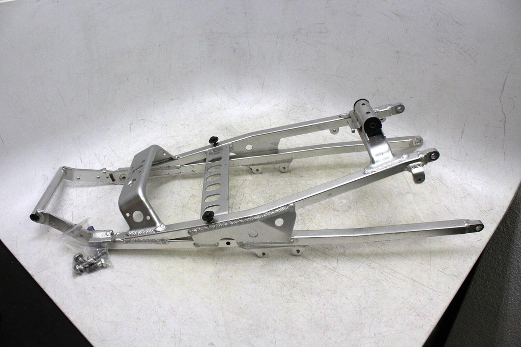 1999 Yamaha Yzf R6 Rear Subframe Back Sub Frame