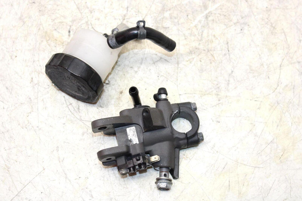 2018 Kawasaki Ninja H2 Sx Se Zx1002 Front Brake Master Cylinder W Reservoir - Gold River Motorsports