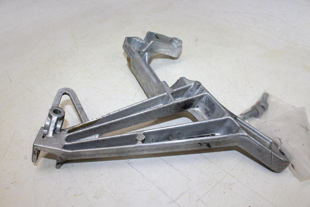 1996 Honda Interceptor 750 Vfr750F Rear Back Passenger Peg Set Pair - Gold River Motorsports