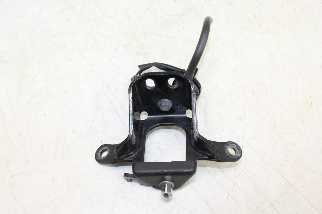 1999 Harley-Davidson Sportster 883 Hugger Xlh883 Engine Motor Mount Bracket - Gold River Motorsports