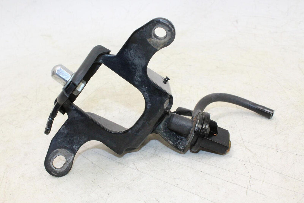 1999 Harley-Davidson Sportster 883 Hugger Xlh883 Engine Motor Mount Bracket - Gold River Motorsports