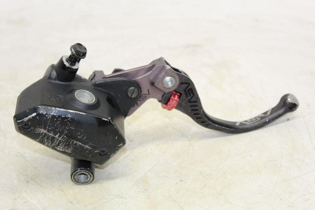 2020 Kawasaki Z650 Er650 Front Brake Master Cylinder With Lever - Gold River Motorsports