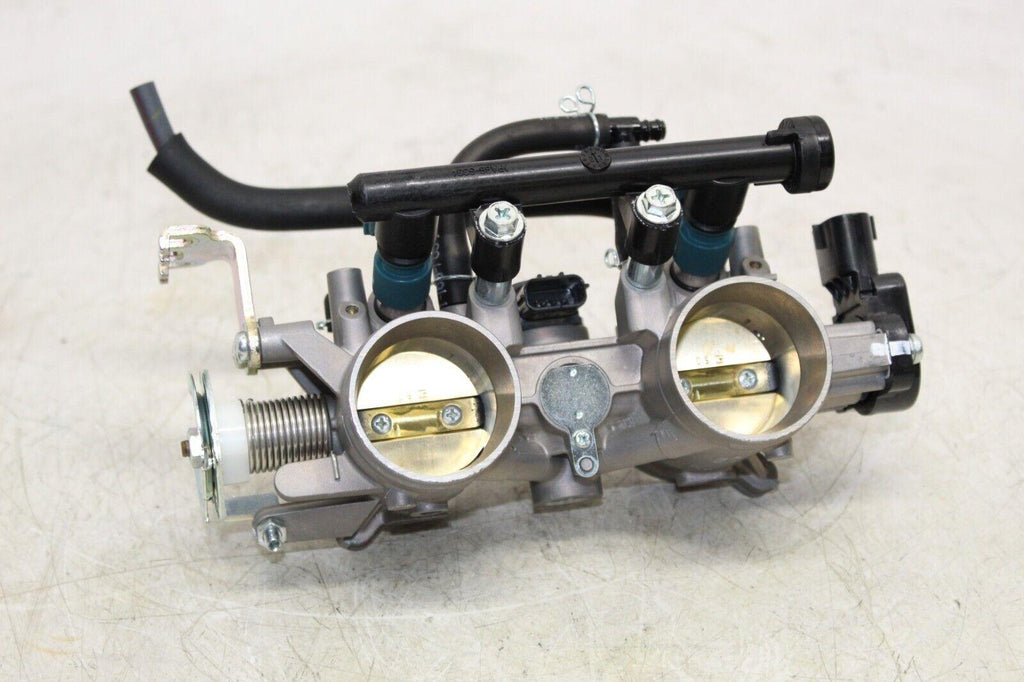 2022 Yamaha Mt-07 Mtn690 Main Fuel Injectors / Throttle Bodies With Fuel Line - Gold River Motorsports