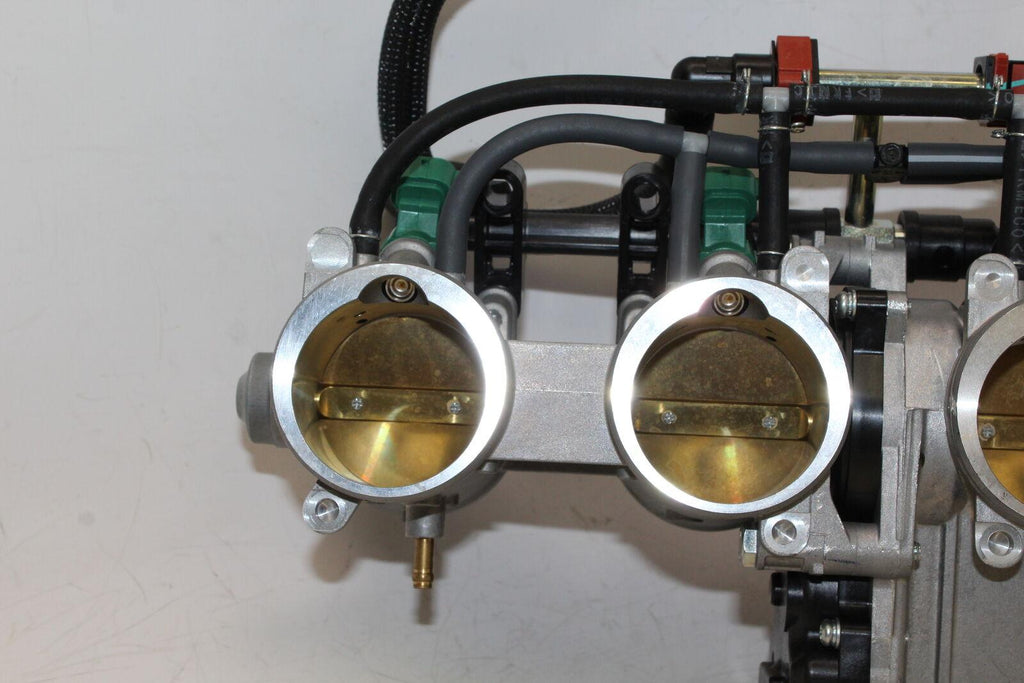 2022 Kawasaki Ninja Zx-10R Main Fuel Injectors / Throttle Bodies Oem - Gold River Motorsports