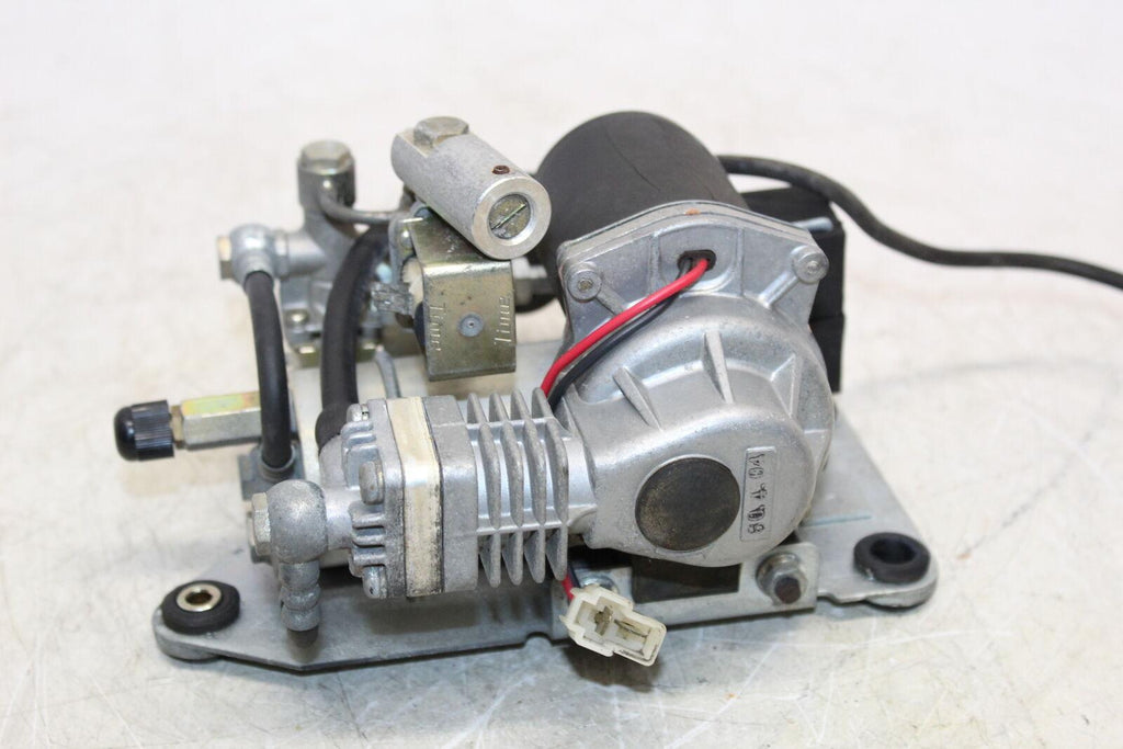 1985 Suzuki Gv1400Gd Gv 1400 Air Suspension Pump