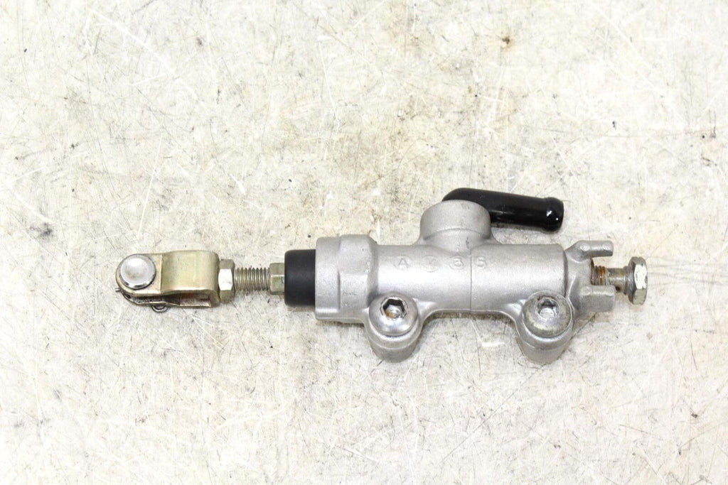 2005 Kawasaki Ninja Zx10R Zx1000C Rear Back Brake Master Cylinder W Reservoir - Gold River Motorsports