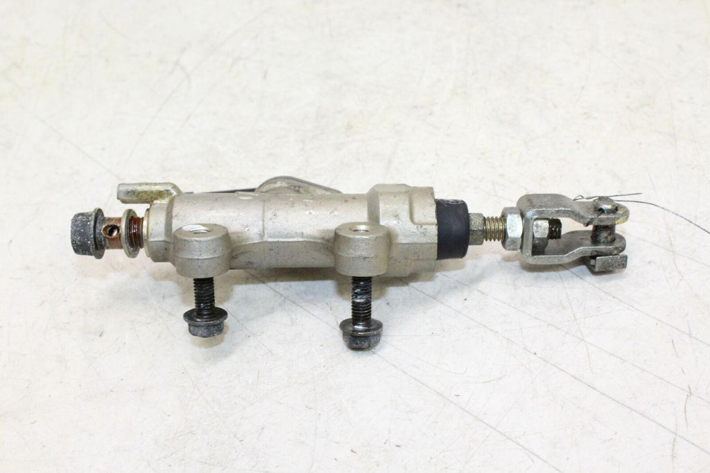 1990 Honda Cbr1000F Rear Back Brake Master Cylinder