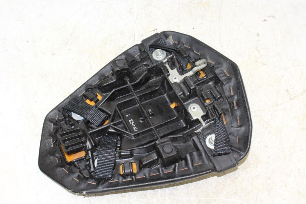 2010 Yamaha Yzf R1 Rear Back Passenger Tandem Seat Pad Saddle Pillion - Gold River Motorsports