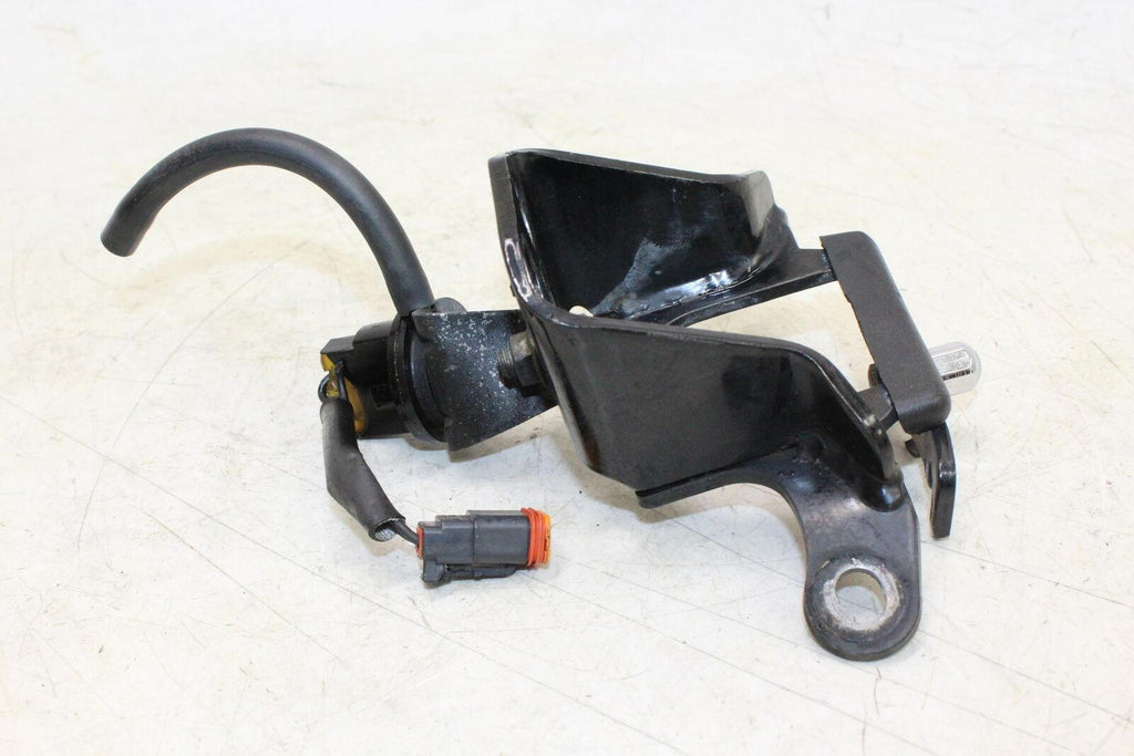 1999 Harley-Davidson Sportster 883 Hugger Xlh883 Engine Motor Mount Bracket - Gold River Motorsports