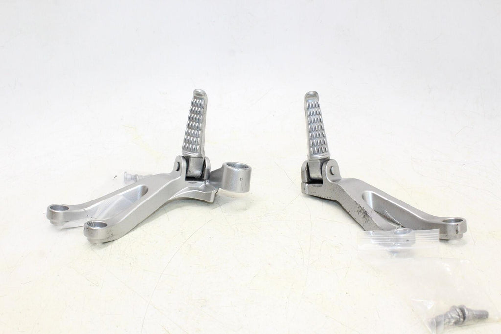 2007 Kawasaki Zzr600 Rear Back Passenger Peg Set Pair - Gold River Motorsports