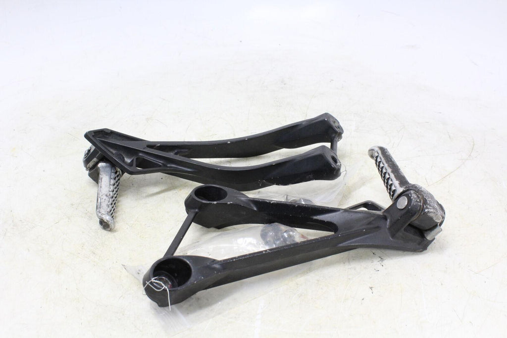 2008 Kawasaki Ninja Zx6R Zx600P Rear Back Passenger Peg Set Pair - Gold River Motorsports