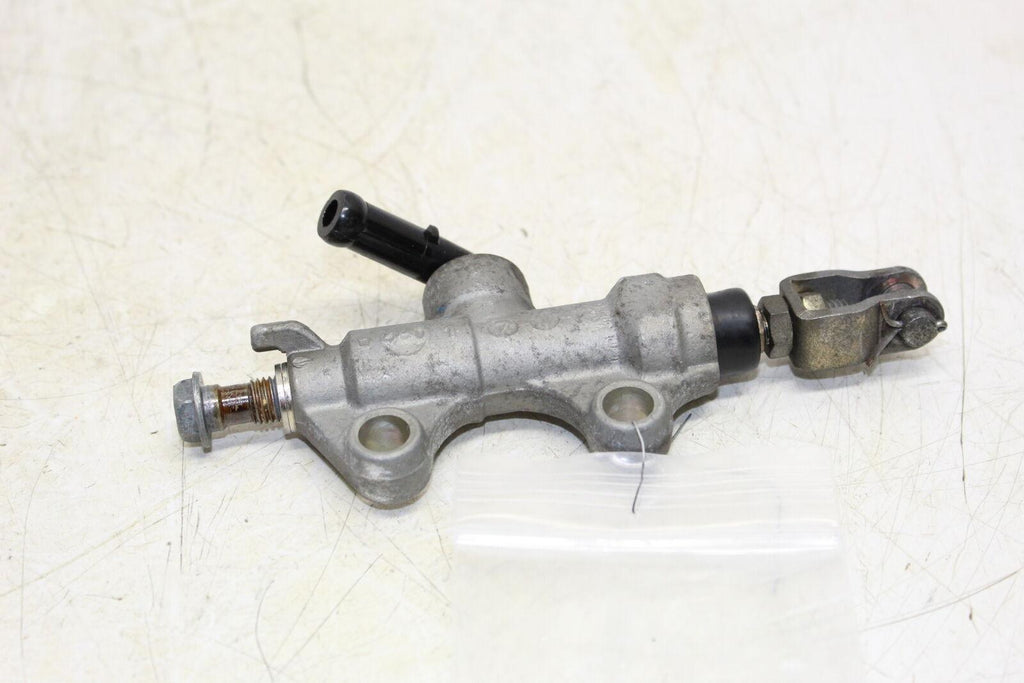 1998 Kawasaki Ninja Zx6R Zx600G Rear Back Brake Master Cylinder With Reservoir - Gold River Motorsports