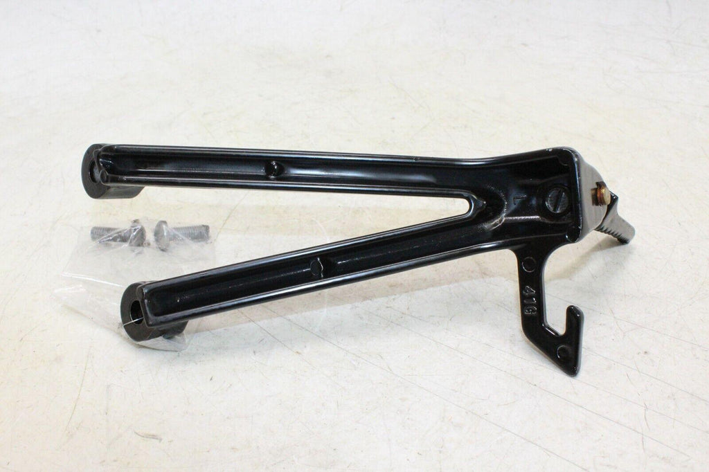 2005 Suzuki Gsxr1000 Rear Back Passenger Peg Set Pair