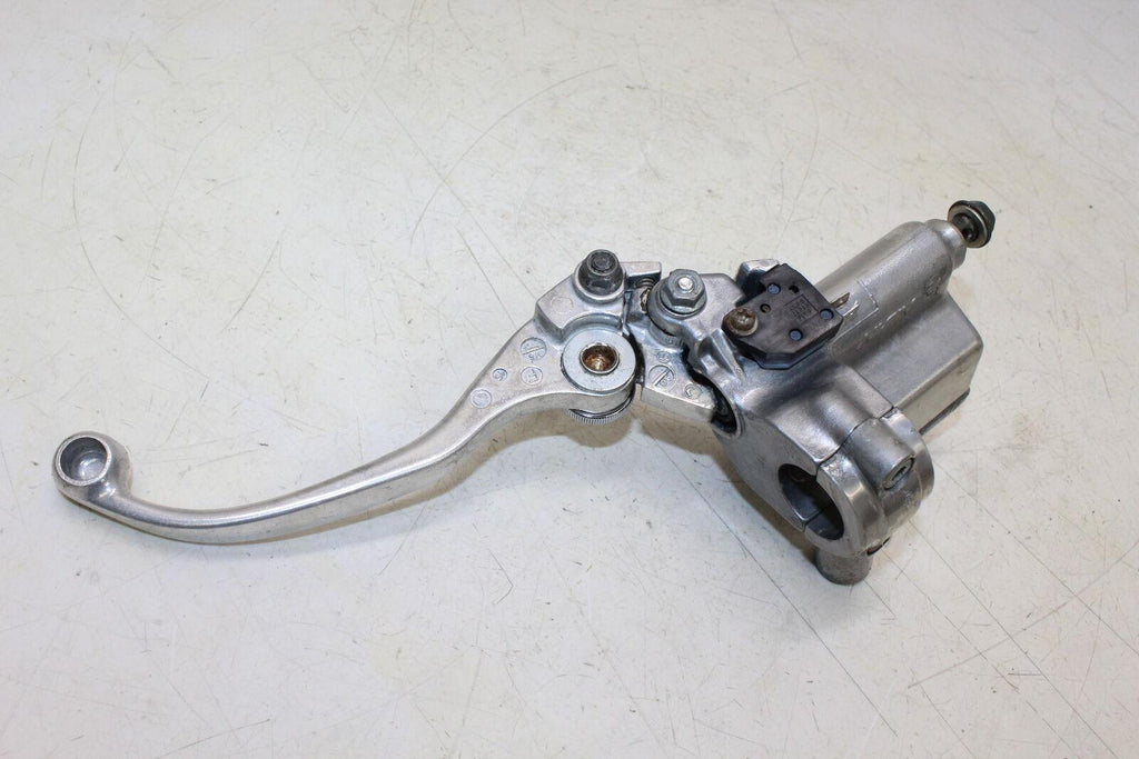 2001 Suzuki Marauder 800 Vz800 Front Brake Master Cylinder - Gold River Motorsports