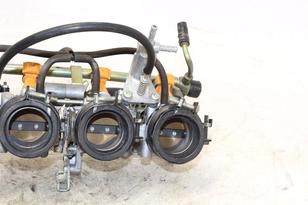 2006 Honda Cbr600Rr Main Fuel Injectors / Throttle Bodies Only Parts