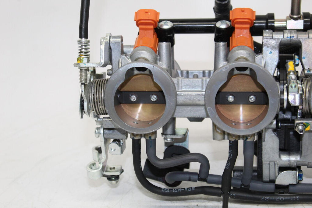 2013 Kawasaki Ninja Zx6R Zx636E Main Fuel Injectors / Throttle Bodies - Gold River Motorsports