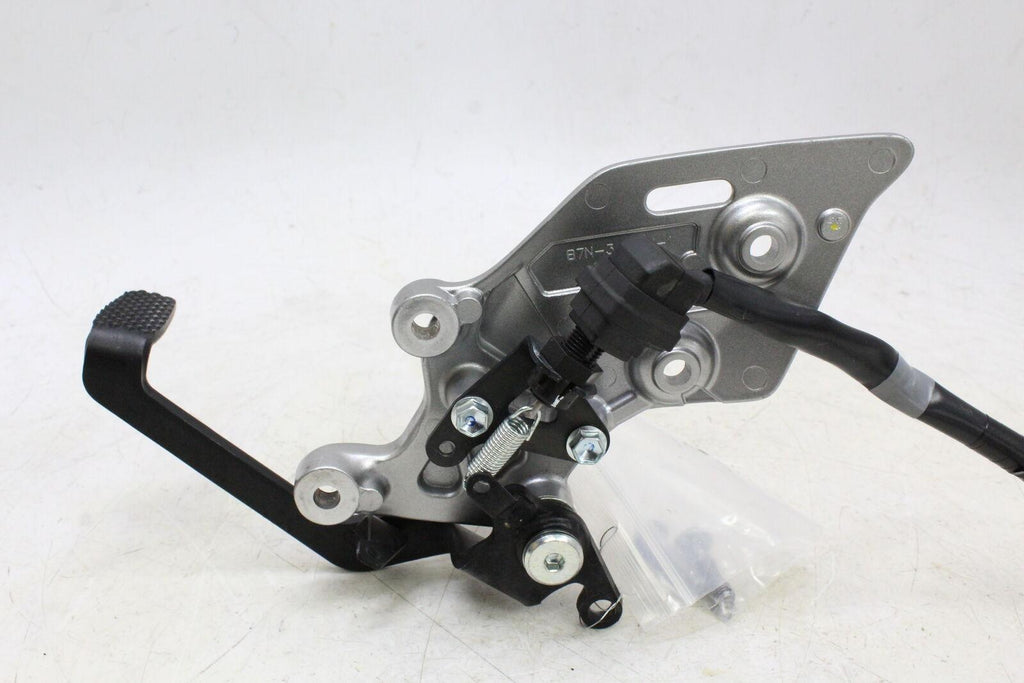 2022 Yamaha Mtt890 Tracer 9 Right Rearset Rear Set Driver Foot Peg Rest Stop - Gold River Motorsports