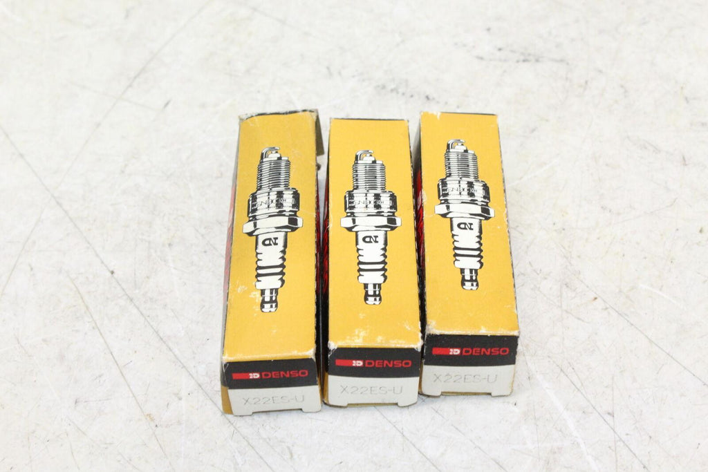 Denso Spark Plug Set X22Es-U Pack Of 3 !New!