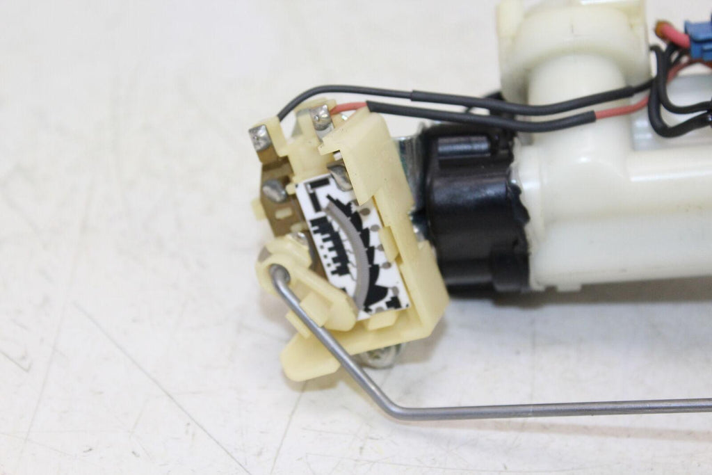 2007 Suzuki Gsxr750 Fuel Pump Gas Petrol Sender Unit