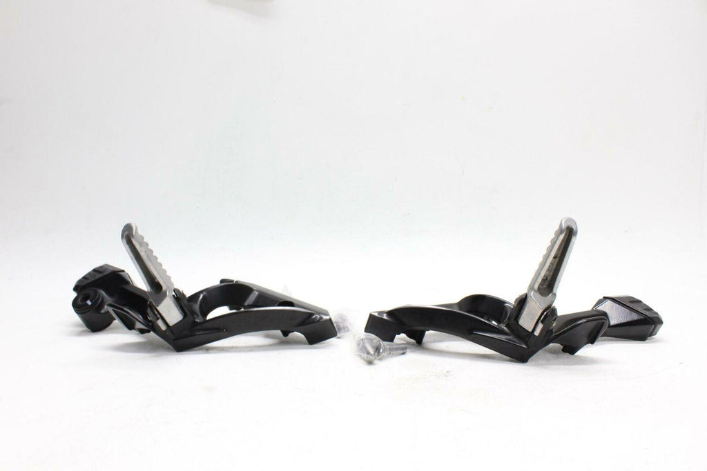 08-14 Kawasaki Concours 14 Zg1400A Abs Rear Foot Rests Pegs Steps Set Pair Oem