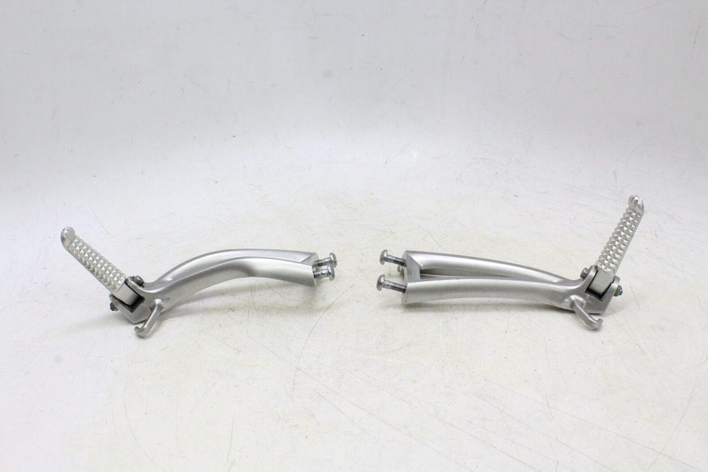 2006 Yamaha Yzf R6 Rear Back Passenger Peg Set Pair - Gold River Motorsports