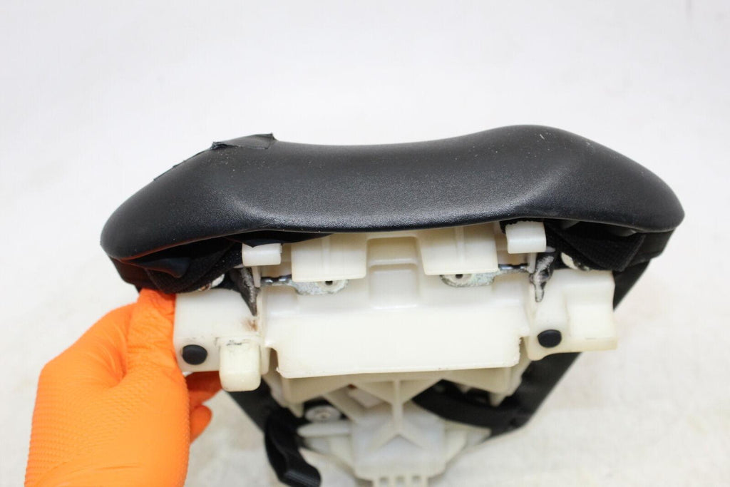 2007 Yamaha Yzf R1 Rear Back Passenger Seat Saddle