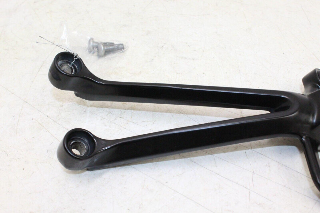 2005 Suzuki Gsxr1000 Rear Back Passenger Peg Set Pair