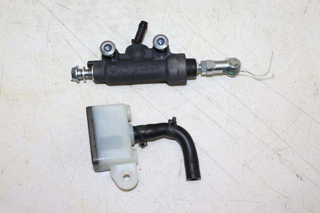 22 Kawasaki Ninja Zx-10R Rear Back Brake Master Cylinder With Reservoir - Gold River Motorsports