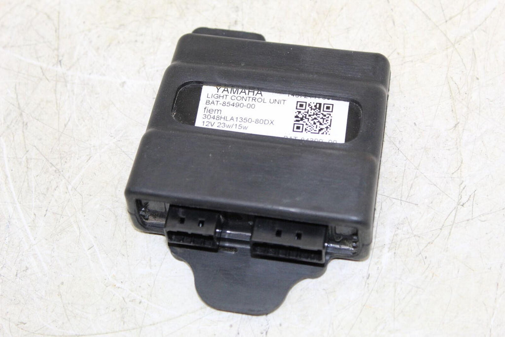 2022 Yamaha Mt-07 Mtn690 Headlight Light Control Unit Module Bat-85490-00 - Gold River Motorsports