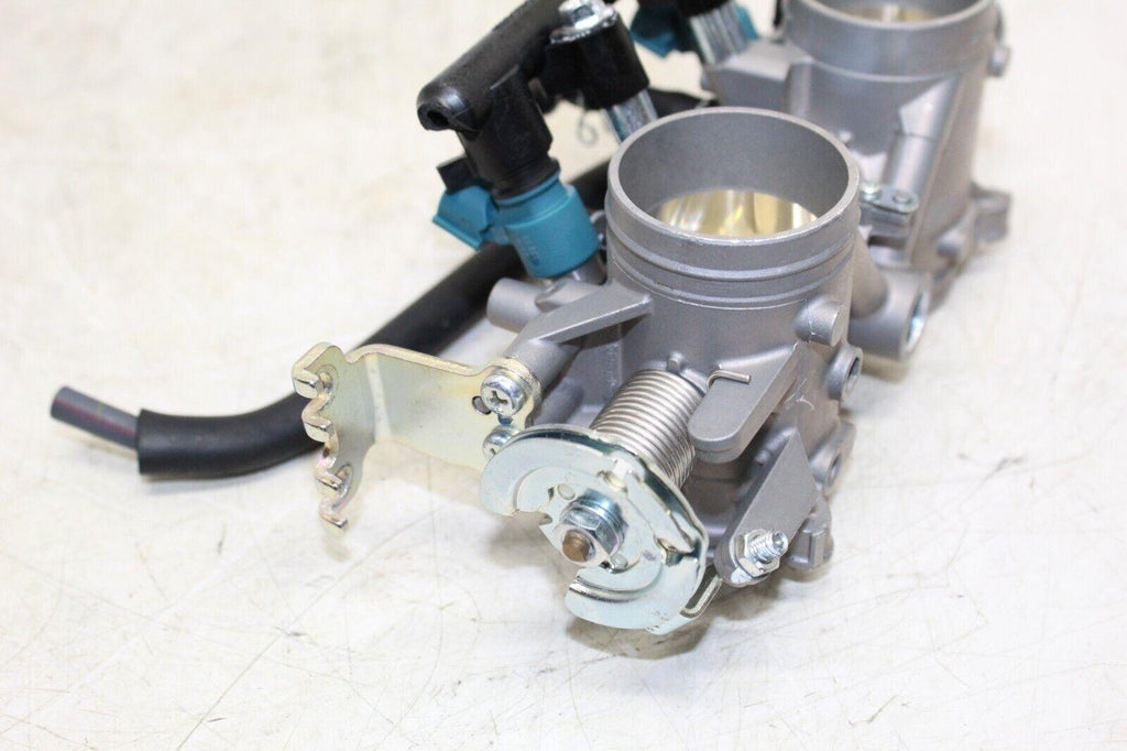 2022 Yamaha Mt-07 Mtn690 Main Fuel Injectors / Throttle Bodies With Fuel Line - Gold River Motorsports