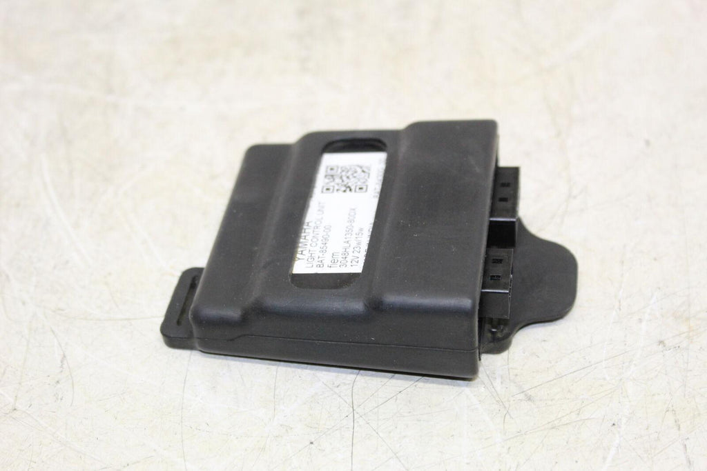 2022 Yamaha Mt-07 Mtn690 Headlight Light Control Unit Module Bat-85490-00 - Gold River Motorsports